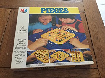 ② Jeu de table vintage (1990) PIEGES de MB 7 ans et plus — Jeux de société
